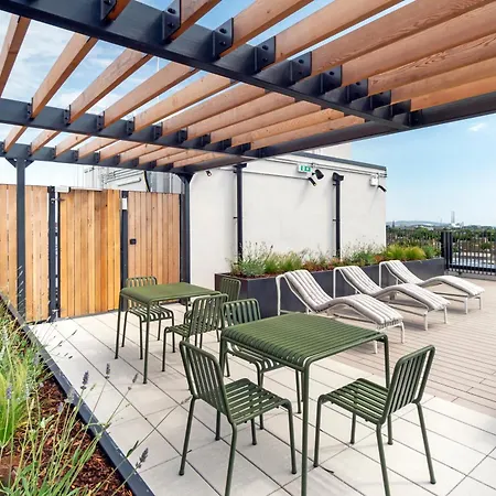 Niche Living Rathmines Apartment *